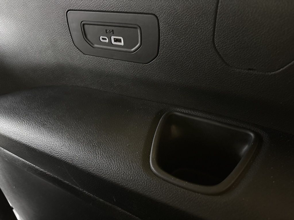 Thumbnail: 2021 Jeep Grand Cherokee L - 34