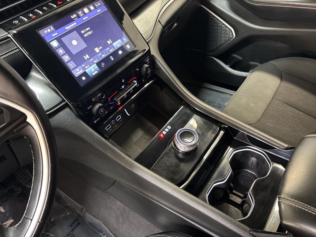 Thumbnail: 2021 Jeep Grand Cherokee L - 15