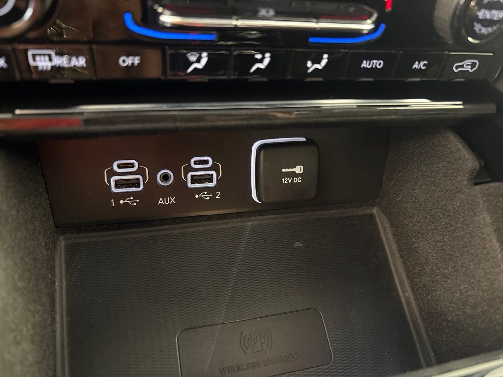 Thumbnail: 2021 Jeep Grand Cherokee L - 30