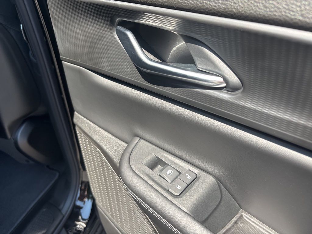 Thumbnail: 2025 Jeep Grand Cherokee L - 6