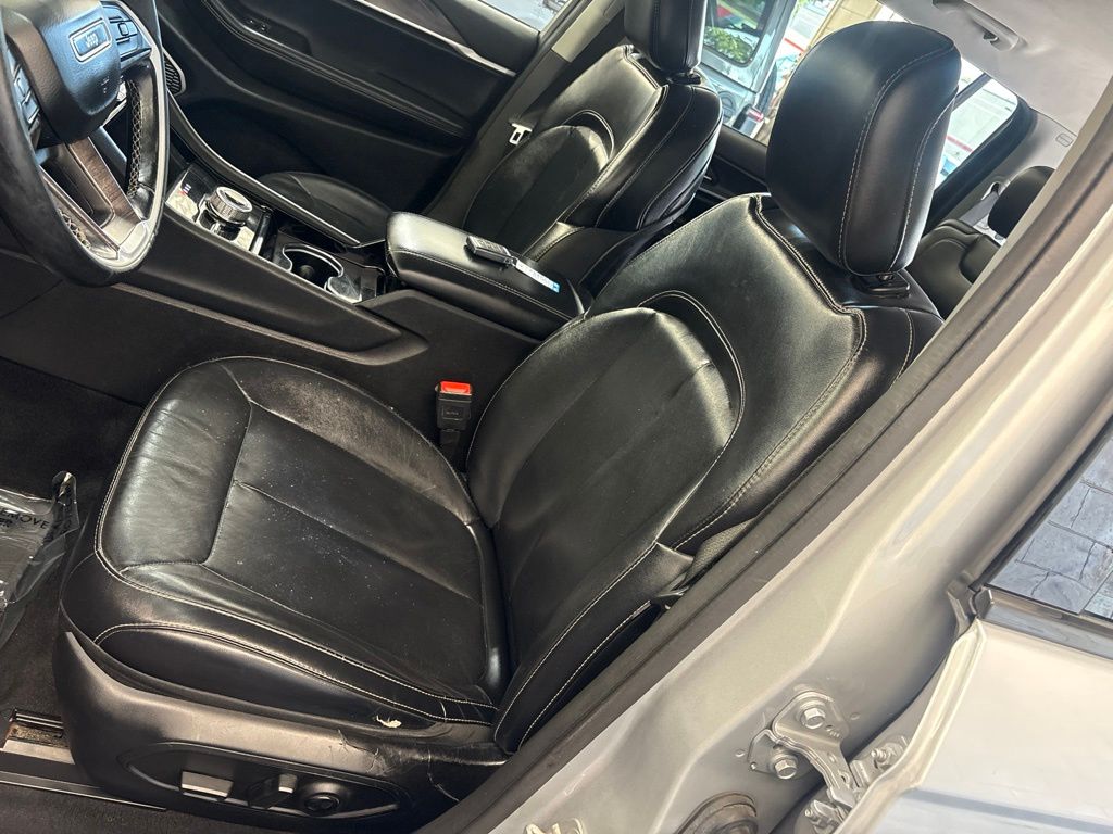 Thumbnail: 2021 Jeep Grand Cherokee L - 8