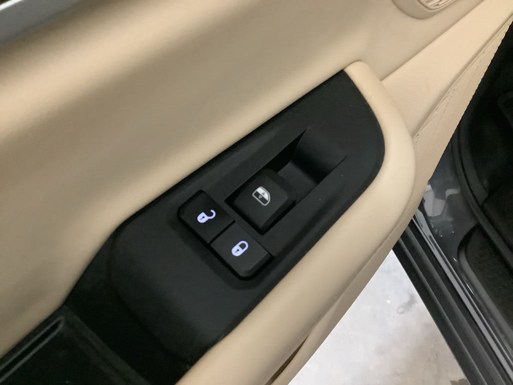 2022 Jeep Grand Cherokee L Limited Edition 35