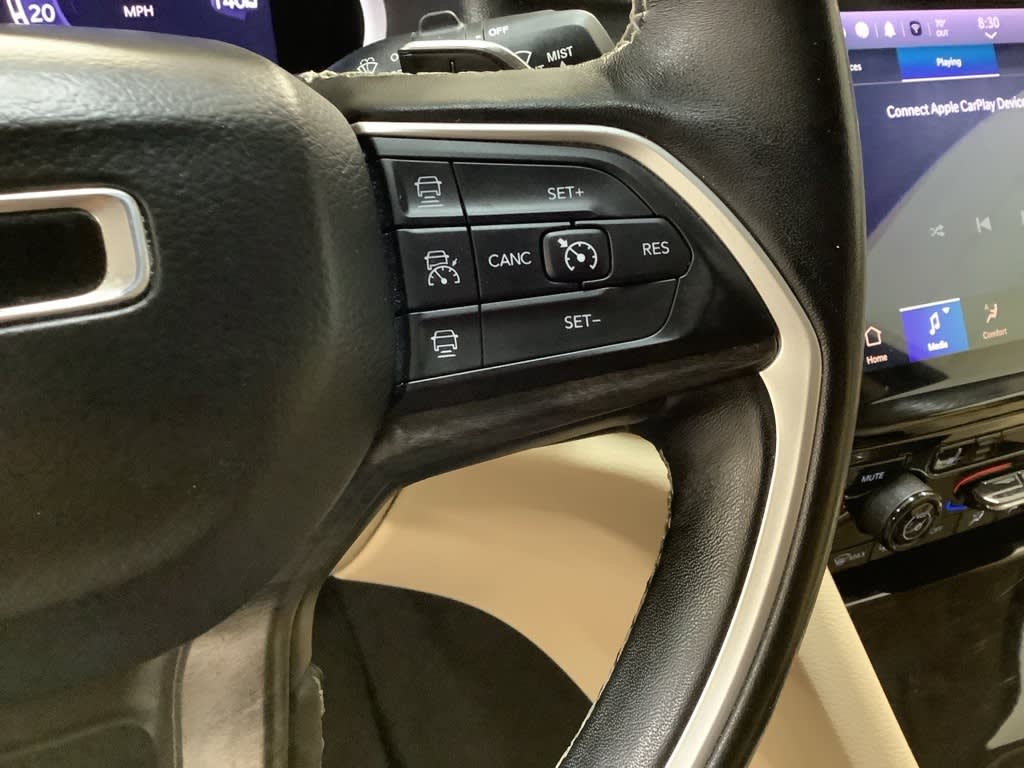 2022 Jeep Grand Cherokee L Limited Edition 26