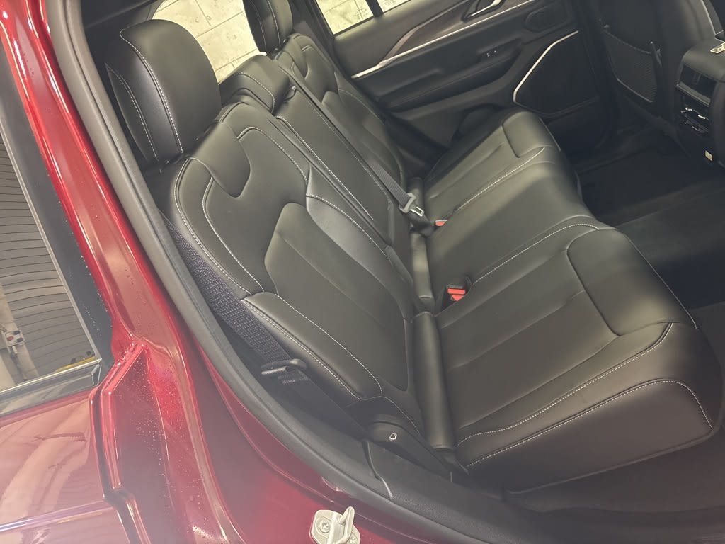 Thumbnail: 2024 Jeep Grand Cherokee - 39