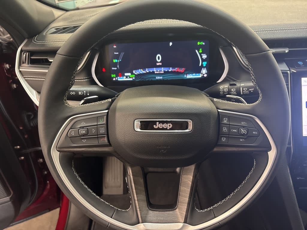 Thumbnail: 2024 Jeep Grand Cherokee - 8