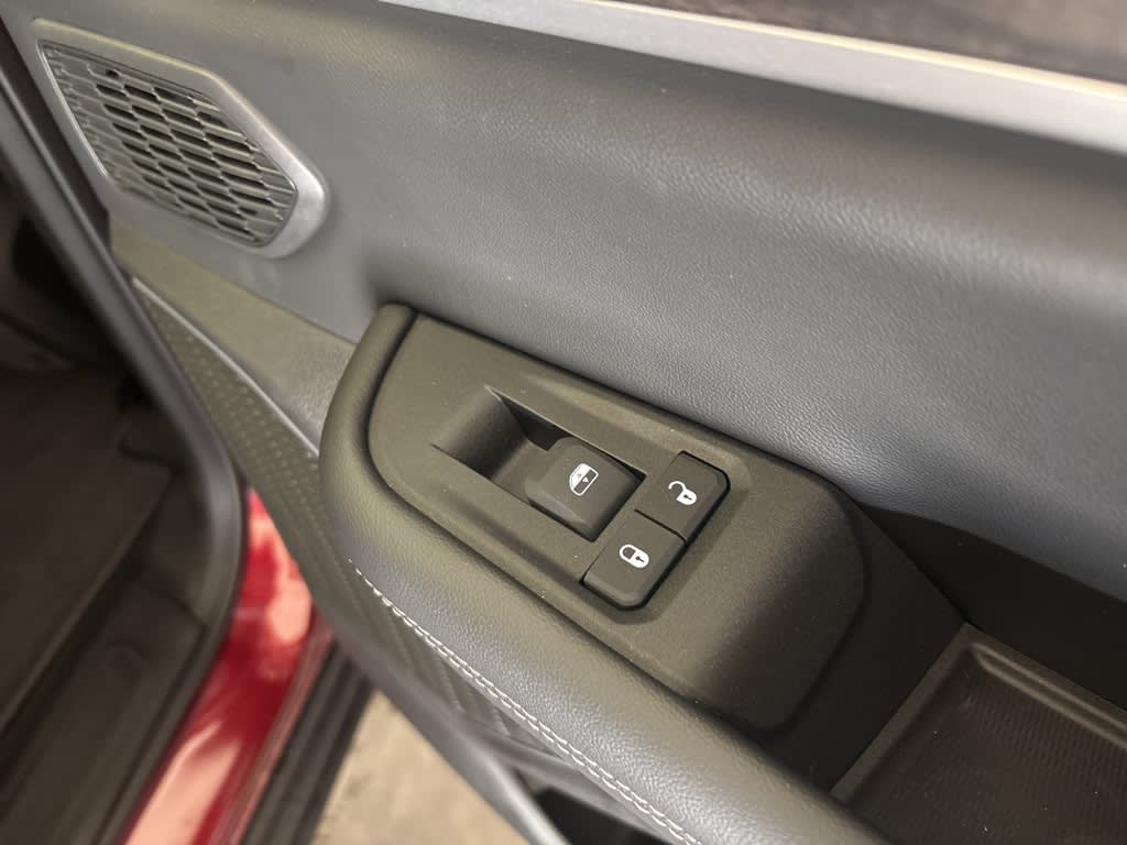 Thumbnail: 2024 Jeep Grand Cherokee - 38