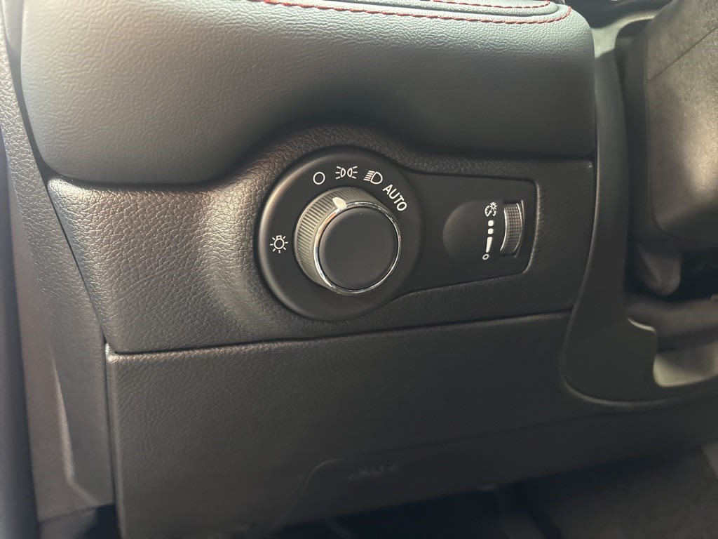 Thumbnail: 2026 Dodge Durango - 24