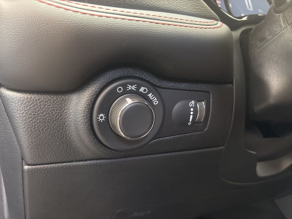 Thumbnail: 2026 Dodge Durango - 23