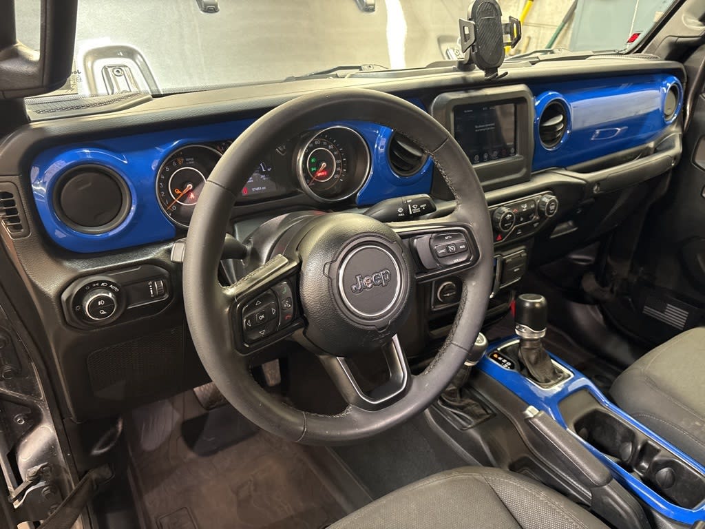 Thumbnail: 2023 Jeep Gladiator - 2