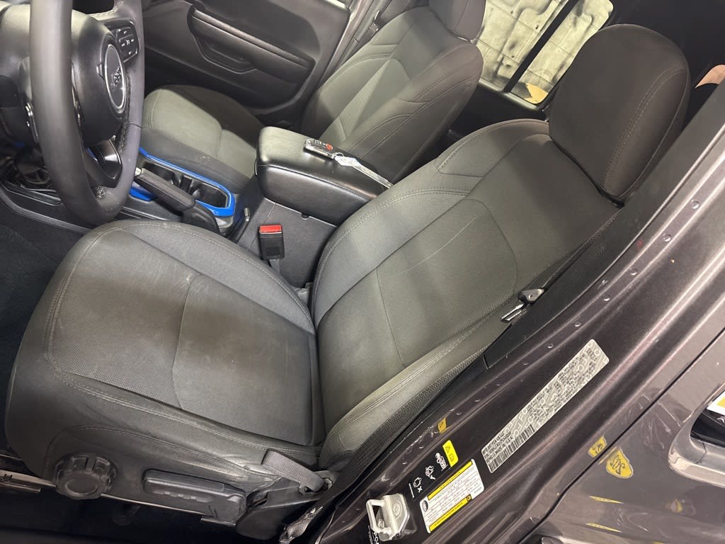 Thumbnail: 2023 Jeep Gladiator - 9