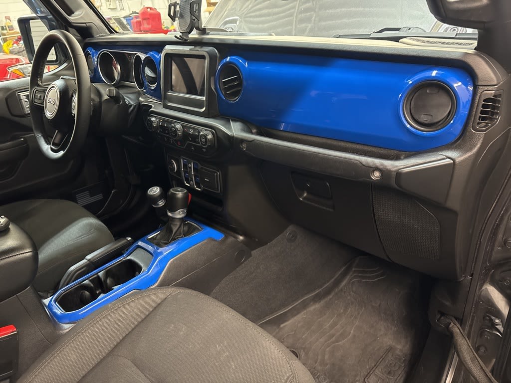 Thumbnail: 2023 Jeep Gladiator - 13