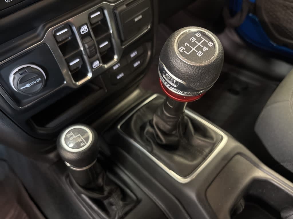 Thumbnail: 2022 Jeep Gladiator - 27