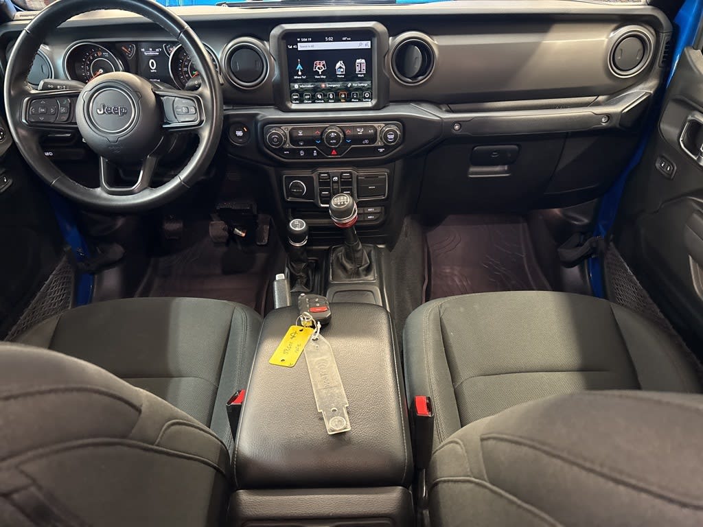 Thumbnail: 2022 Jeep Gladiator - 12