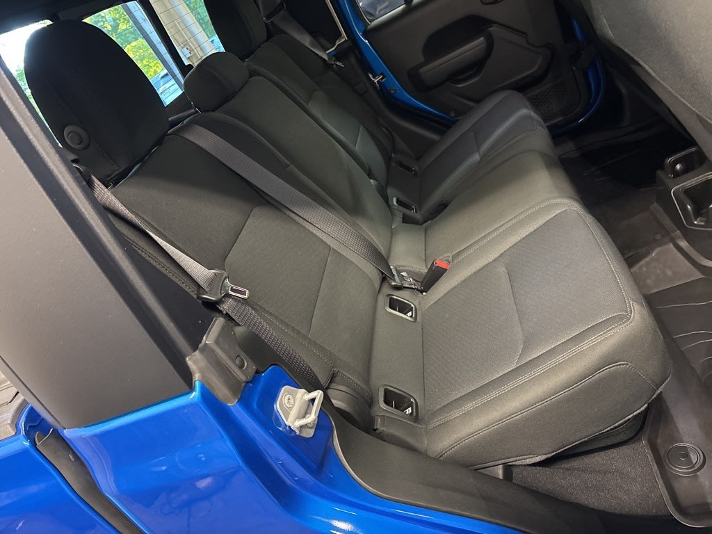 Thumbnail: 2022 Jeep Gladiator - 34