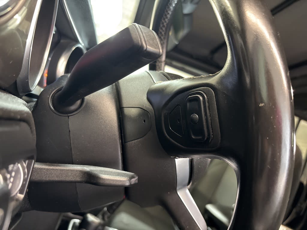 Thumbnail: 2020 Jeep Gladiator - 24