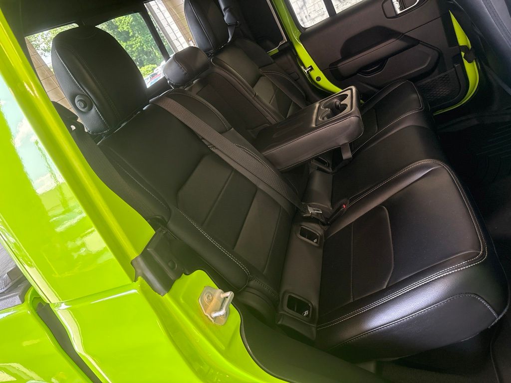 Thumbnail: 2021 Jeep Gladiator - 32