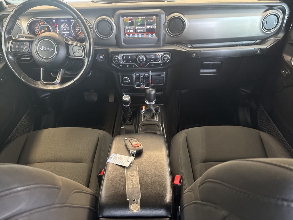 Thumbnail: 2021 Jeep Gladiator - 12