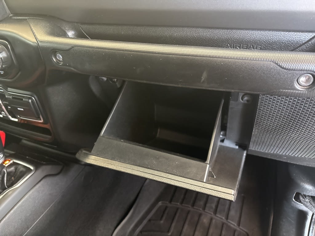 Thumbnail: 2021 Jeep Gladiator - 42