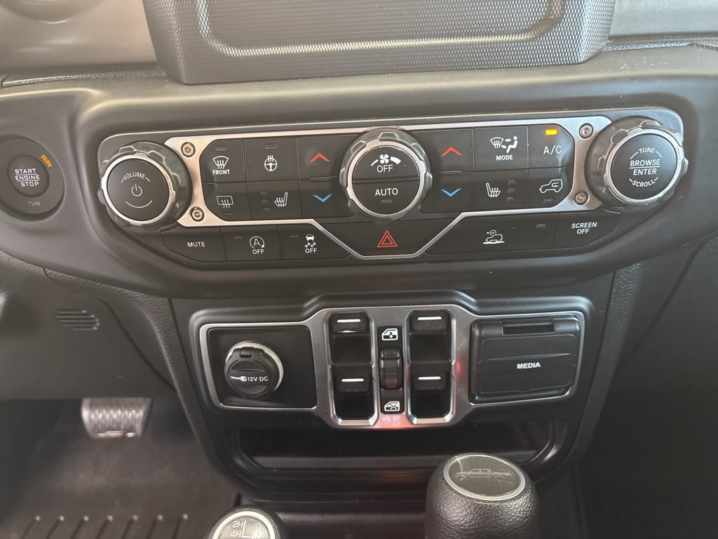 Thumbnail: 2021 Jeep Gladiator - 27