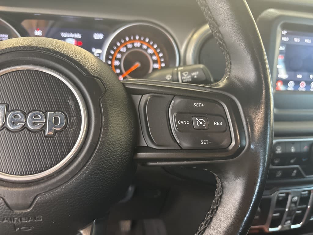 Thumbnail: 2021 Jeep Gladiator - 25