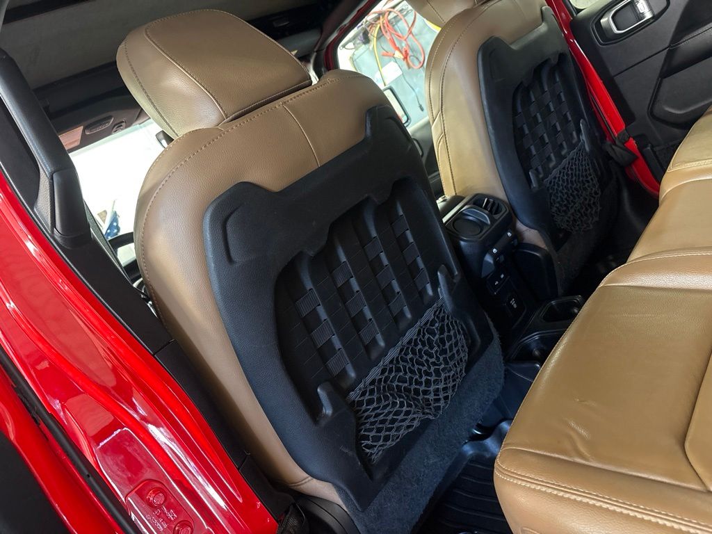 Thumbnail: 2020 Jeep Gladiator - 10