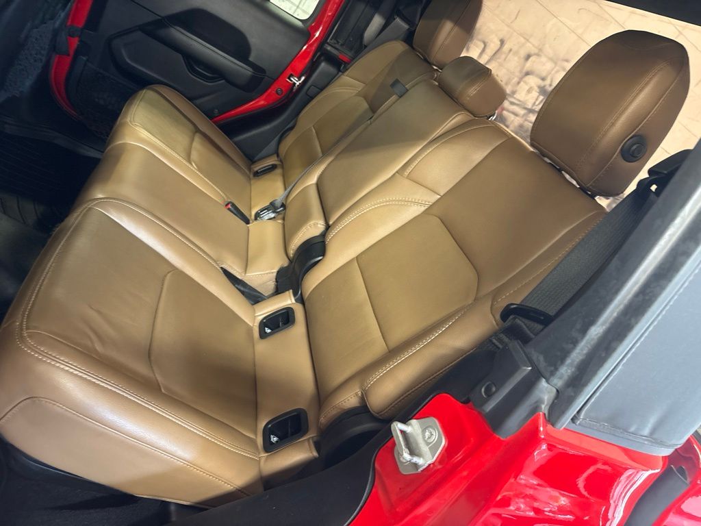 Thumbnail: 2020 Jeep Gladiator - 30