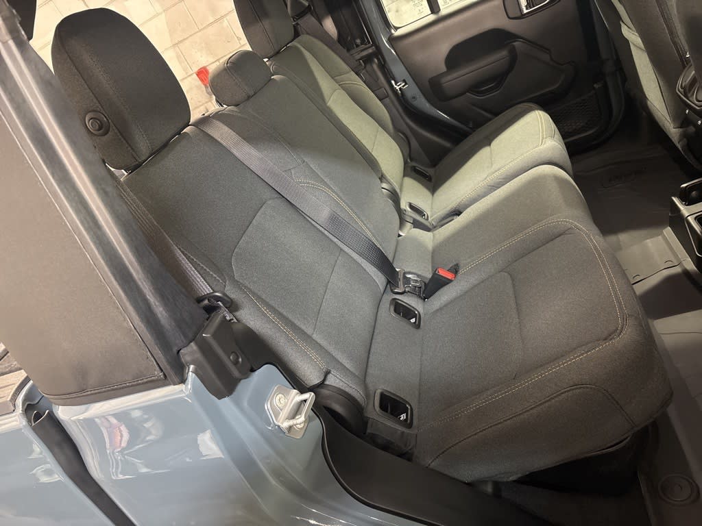 Thumbnail: 2026 Jeep Gladiator - 30