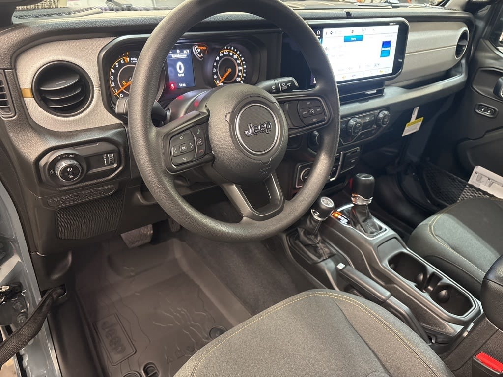 Thumbnail: 2026 Jeep Gladiator - 2