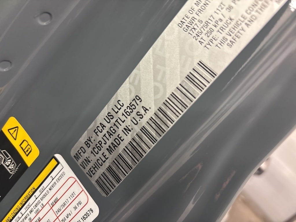 Thumbnail: 2026 Jeep Gladiator - 6