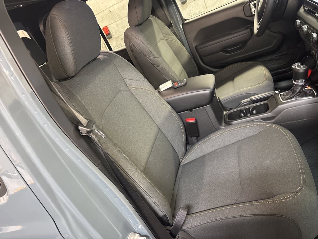 Thumbnail: 2026 Jeep Gladiator - 10