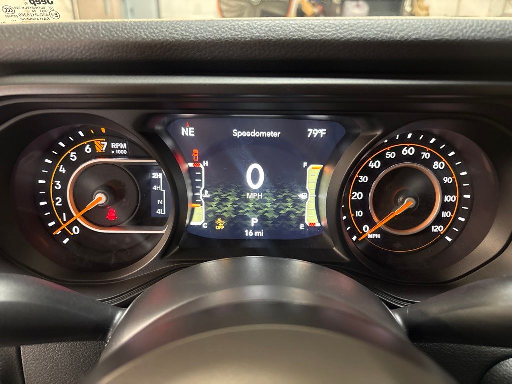 Thumbnail: 2026 Jeep Gladiator - 15