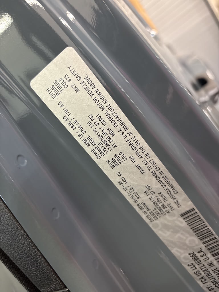 Thumbnail: 2026 Jeep Gladiator - 44