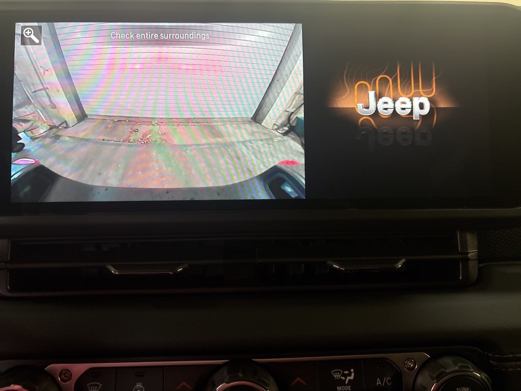 Thumbnail: 2026 Jeep Gladiator - 25