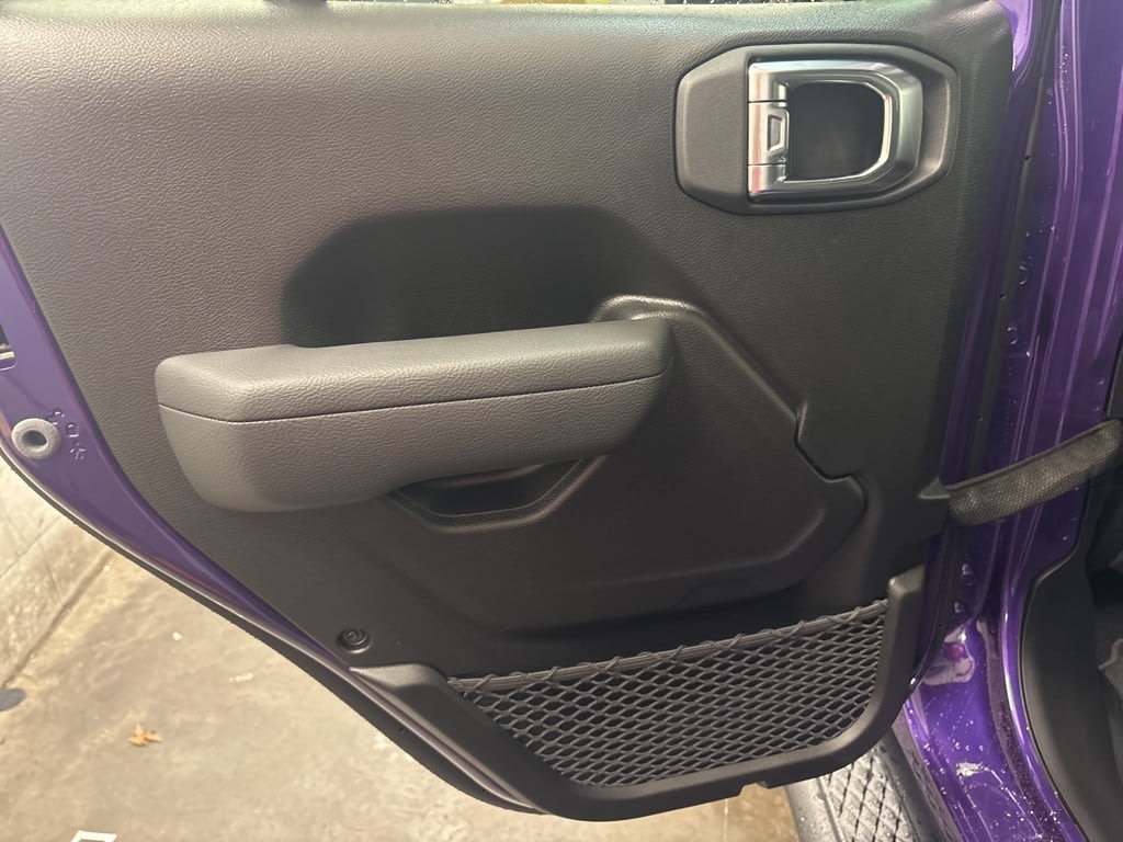 Thumbnail: 2026 Jeep Gladiator - 28