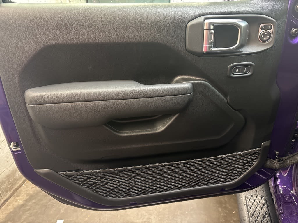 Thumbnail: 2026 Jeep Gladiator - 19