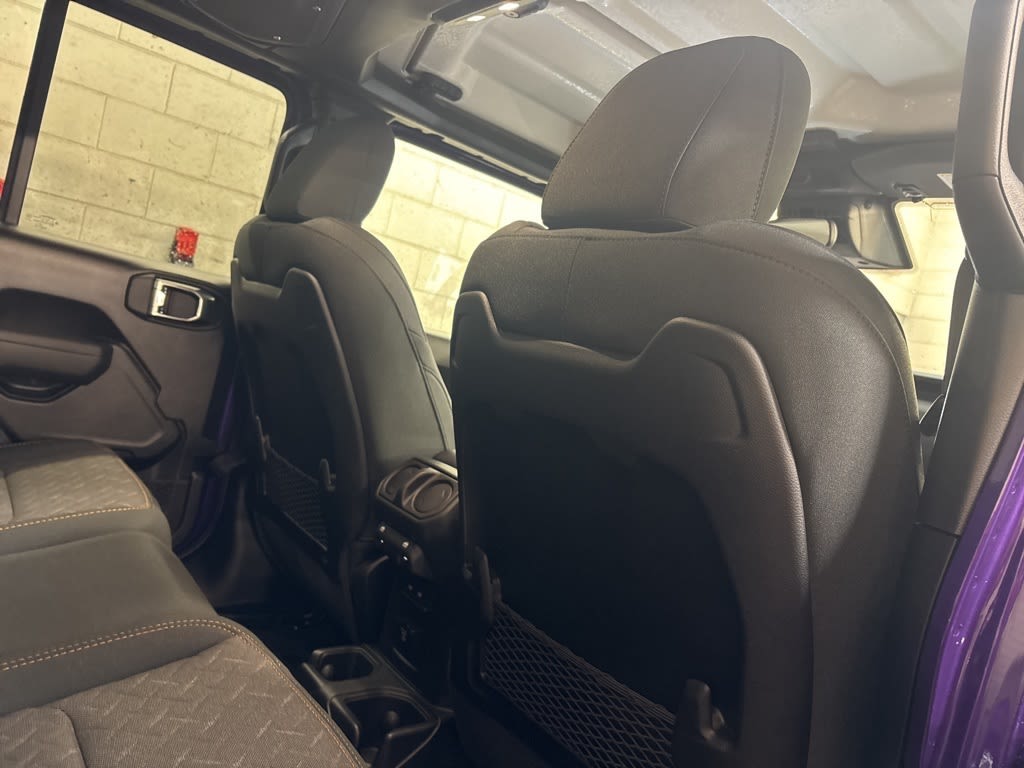 Thumbnail: 2026 Jeep Gladiator - 32