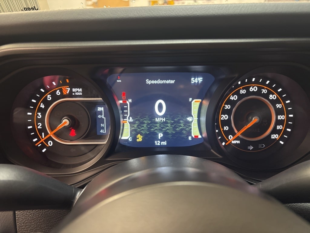 Thumbnail: 2026 Jeep Gladiator - 15