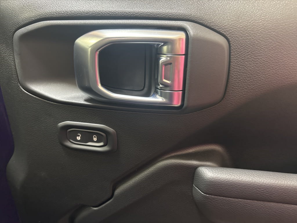 Thumbnail: 2026 Jeep Gladiator - 35