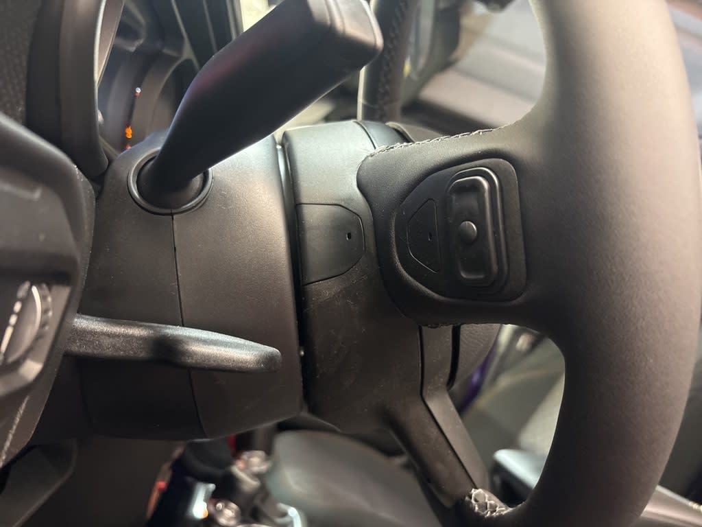 Thumbnail: 2026 Jeep Gladiator - 22