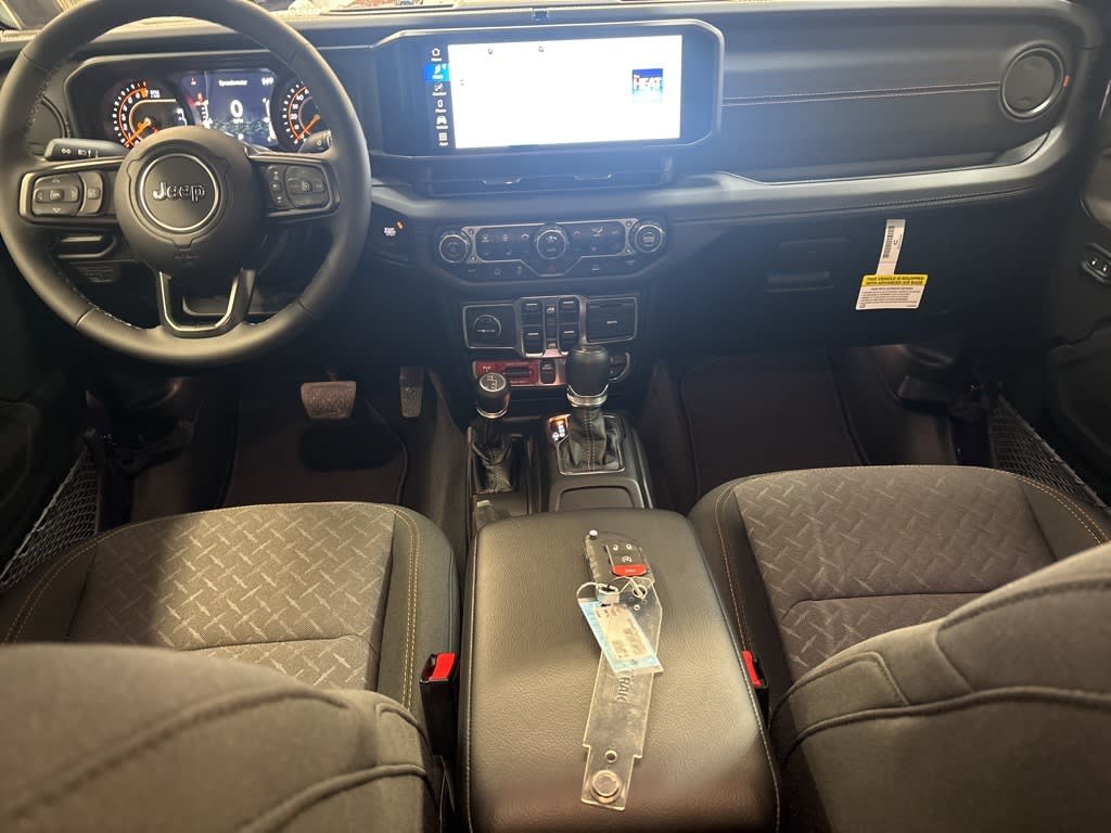 Thumbnail: 2026 Jeep Gladiator - 11