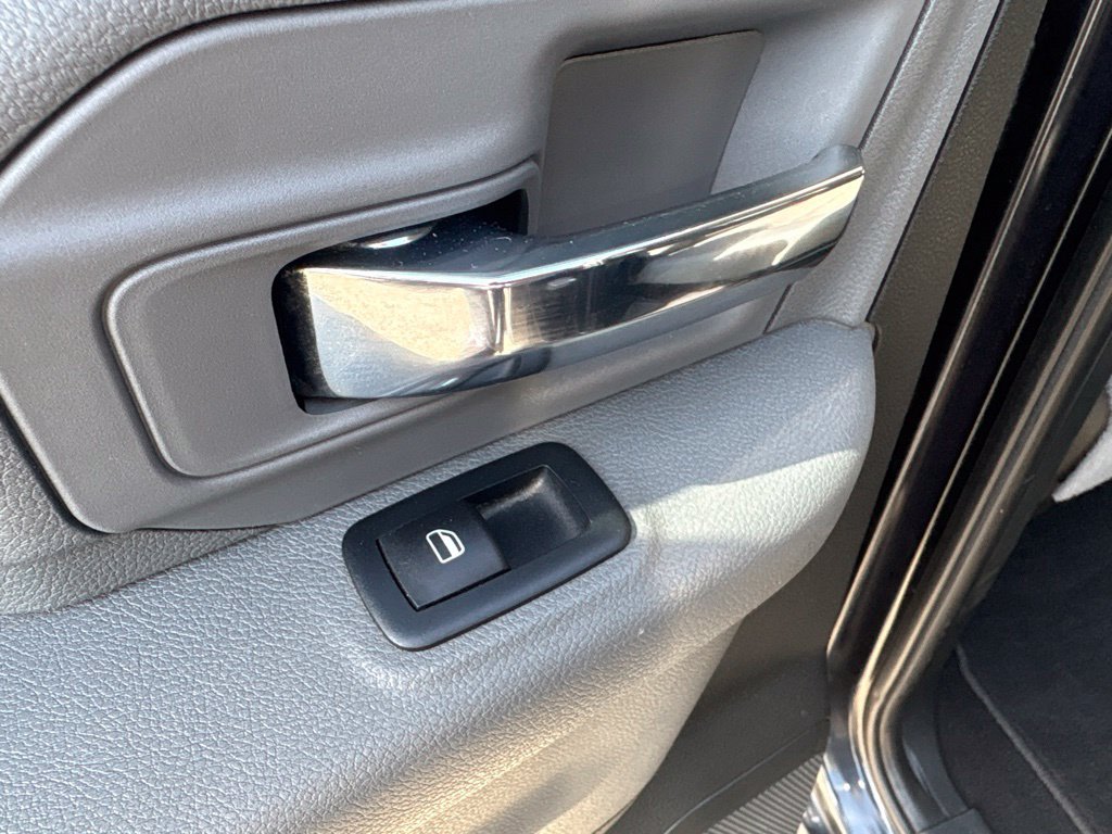 Thumbnail: 2018 RAM 1500 - 32