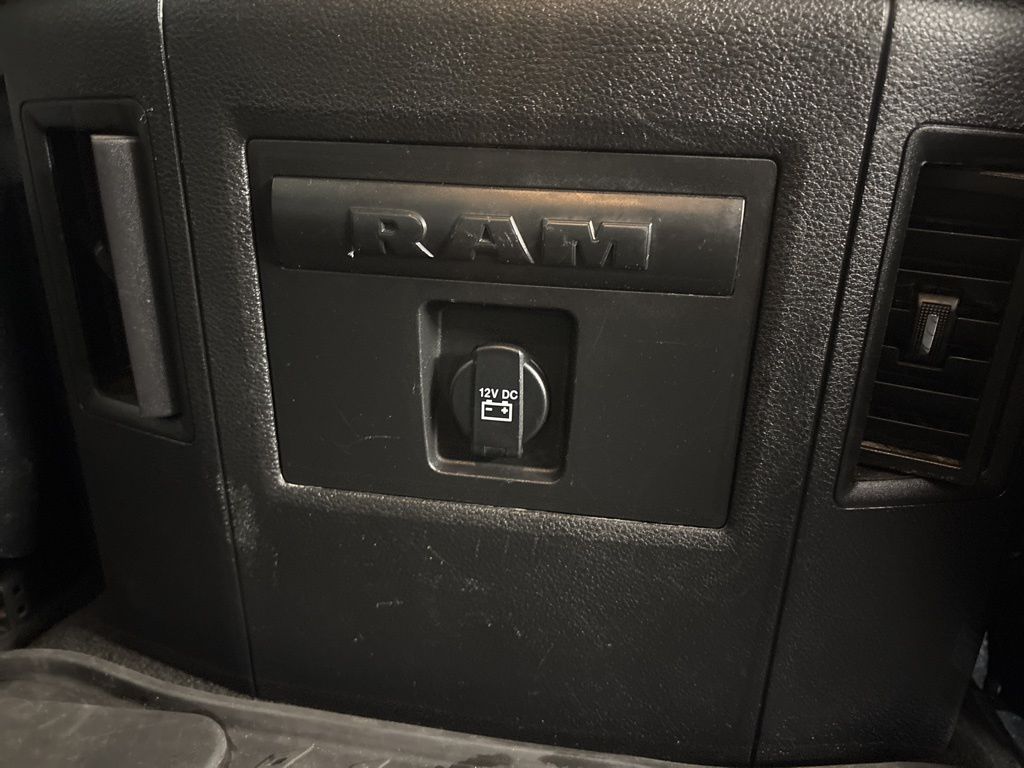 Thumbnail: 2018 RAM 1500 - 36