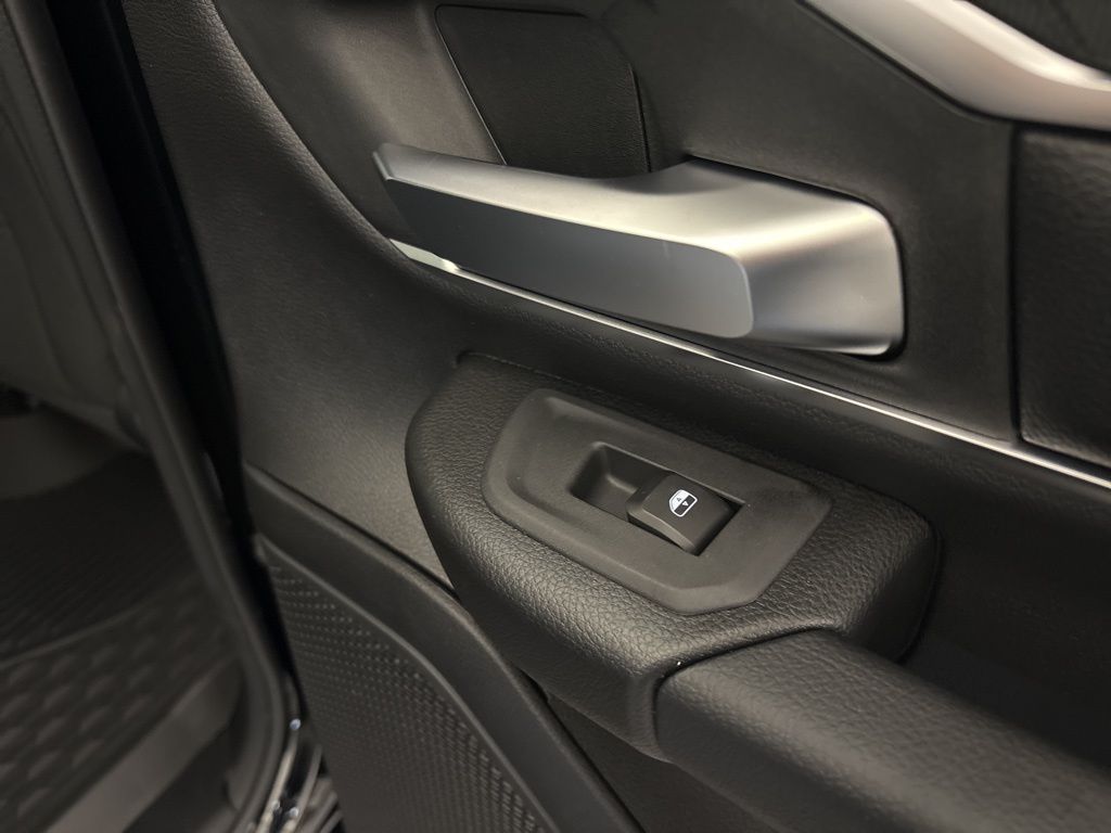 Thumbnail: 2026 RAM 1500 - 34