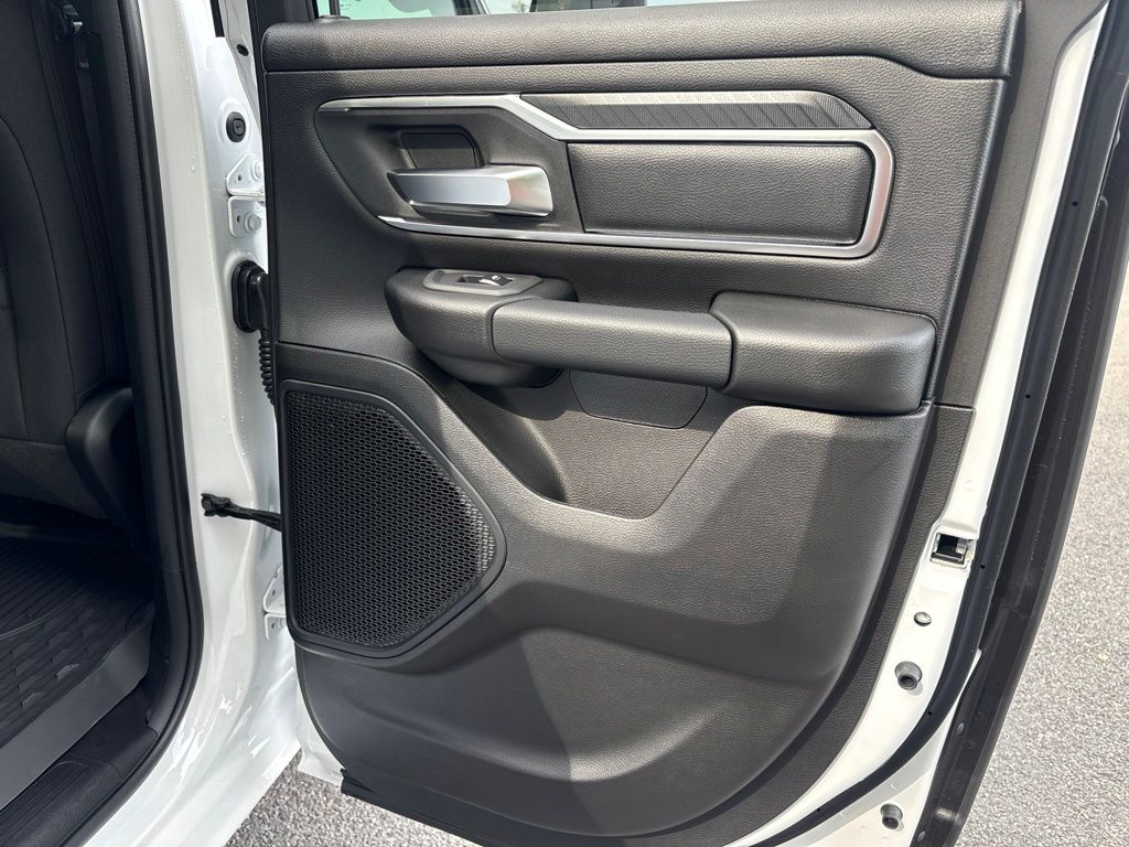 Thumbnail: 2026 RAM 1500 - 37