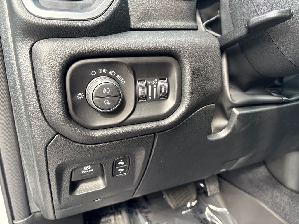 Thumbnail: 2026 RAM 1500 - 24