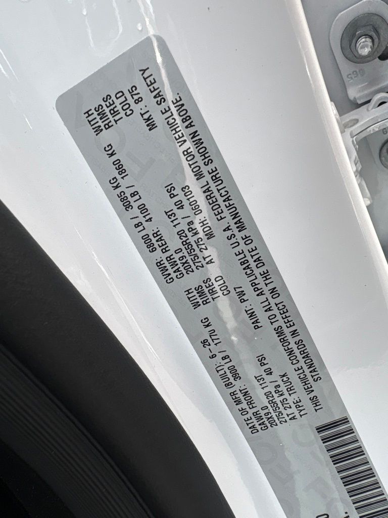 Thumbnail: 2026 RAM 1500 - 6