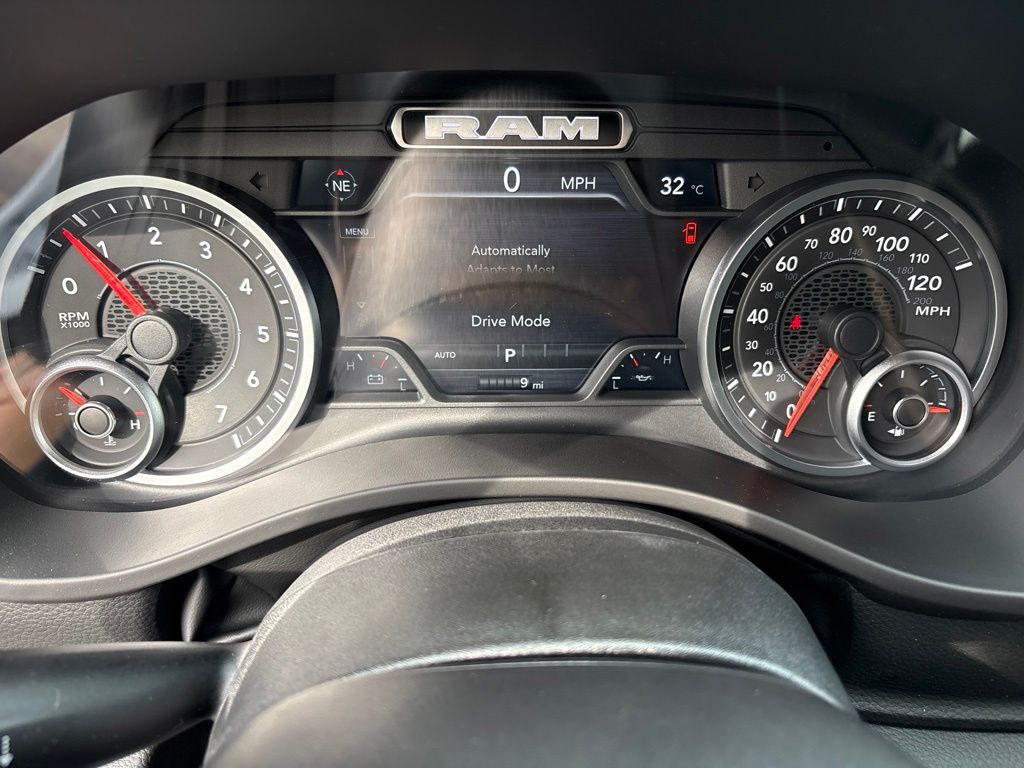 Thumbnail: 2026 RAM 1500 - 17