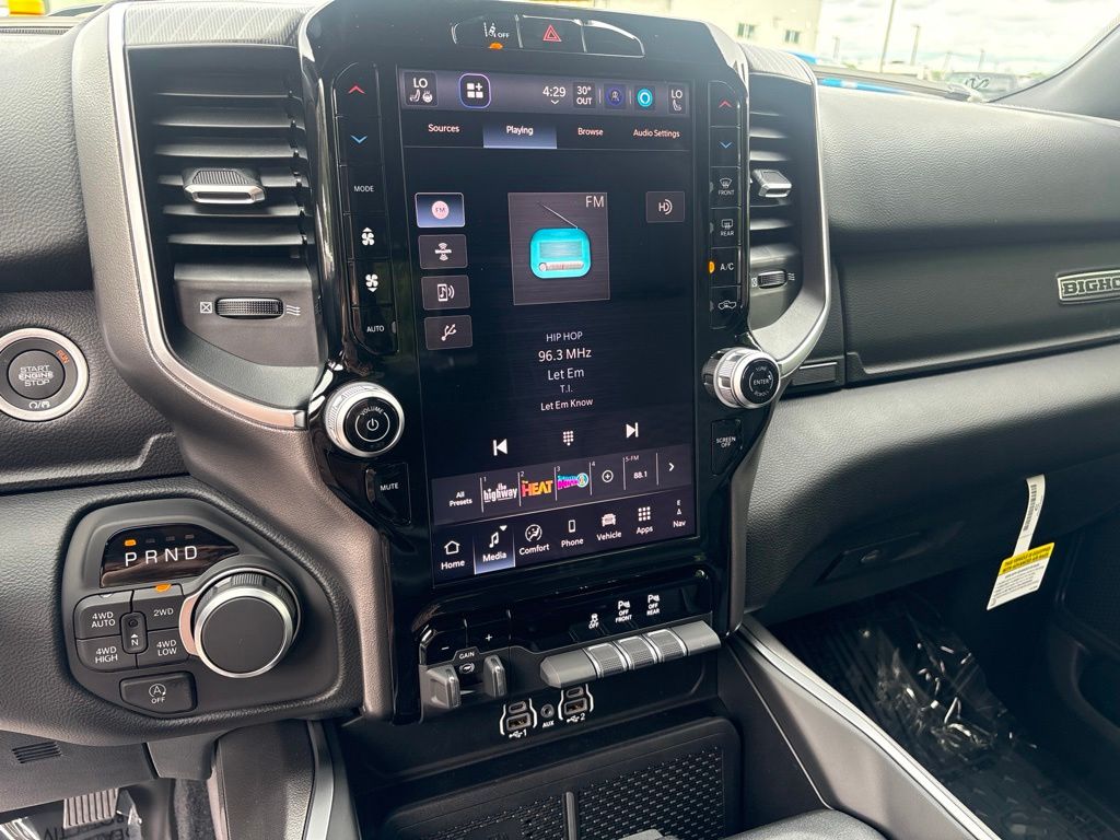 Thumbnail: 2026 RAM 1500 - 14