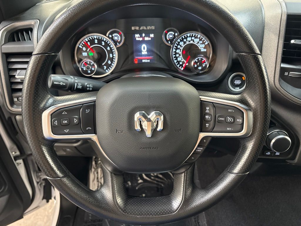 Thumbnail: 2025 RAM 1500 - 8