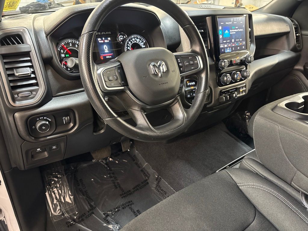 Thumbnail: 2025 RAM 1500 - 2